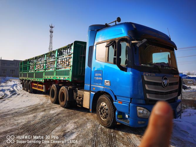 福田欧曼gtl9系重卡490马力6x4牵引车bj4259smfkbaa