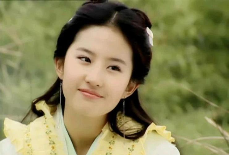 《仙剑》之中这几位女娲后人都是很美,可最后一个版本让人辣眼睛