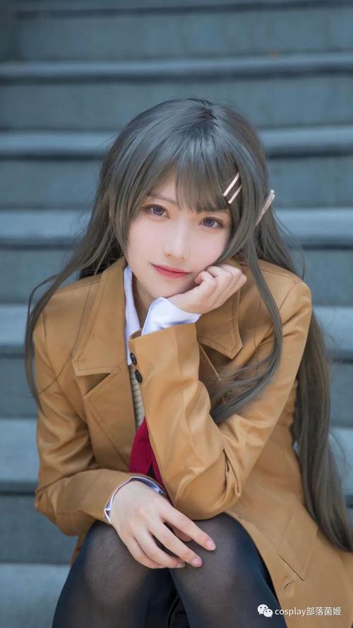 cos:兔女郎樱岛麻衣cos正片@兔x2,踩在柔软的沙滩上