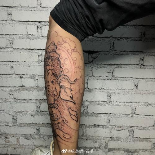 纹身 象神 线条 花 小腿_纹身_纹身也清新_美妆_彩妆