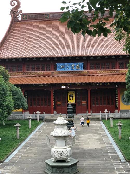 香炉峰_健身_刻字_景点_寺庙_爬山_炉峰禅寺攻略_旅行_绍兴_出行_出行