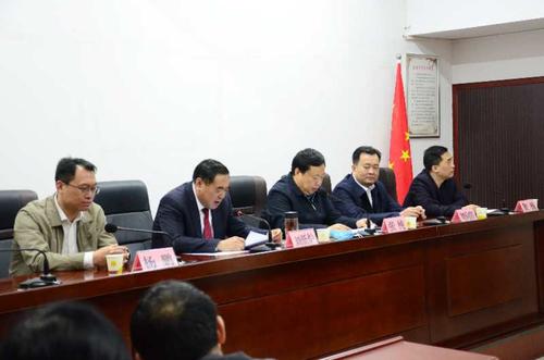 刘低炉同志任怀化市人民政府二级巡视员刘向阳同志任市发改委主任