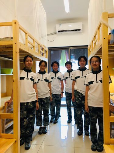 宿舍的小姐妹们,一个小小的集体,对内务要求也超高