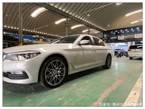 德州汽车轮毂改装,宝马5系升级19寸前后配