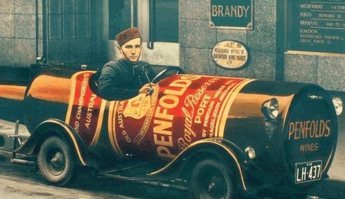 世间罕见的五大酒瓶古董车