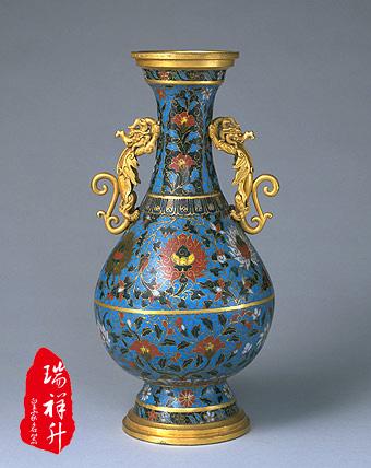 瑞祥升景泰蓝 (明)掐丝珐琅缠枝莲龙耳瓶(图)