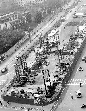 水西门隧道开挖前准备工作正进行