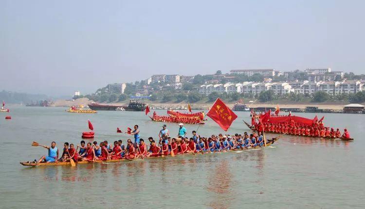 经典回顾:2013沅陵传统龙舟赛暨第二届生态文化旅游节