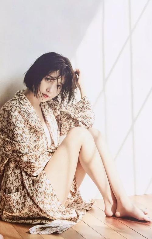 这个完美的女人男人见了都会哎呦一声