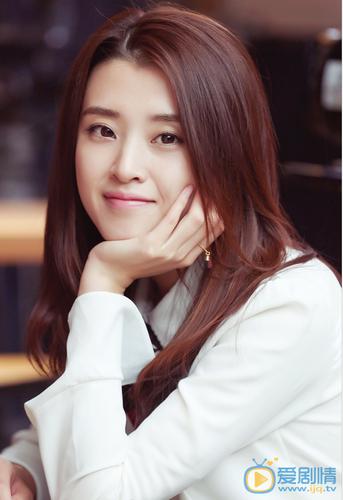 一起同过窗第二季林洛雪是谁演的林洛雪扮演者李若嘉资料