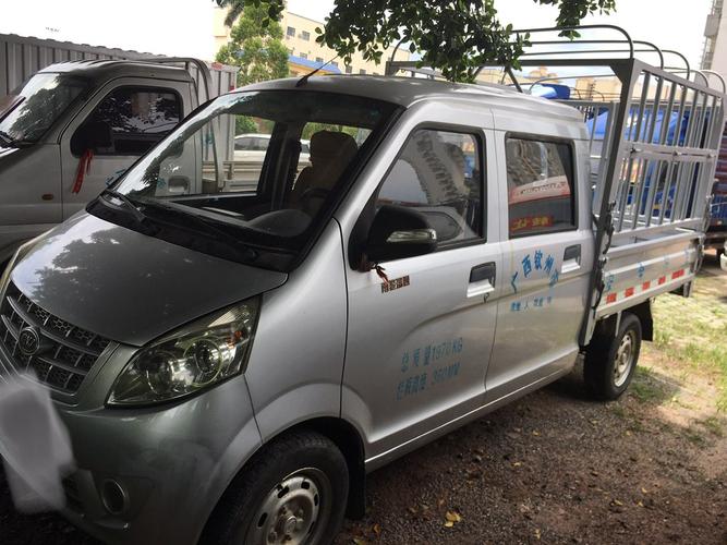 南骏双排五菱机头1.3排量有空调