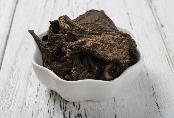 每天学一味中药,川乌!_乌头