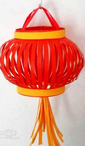 桓仁县雅河小学· 何娜·手工作品《灯笼》