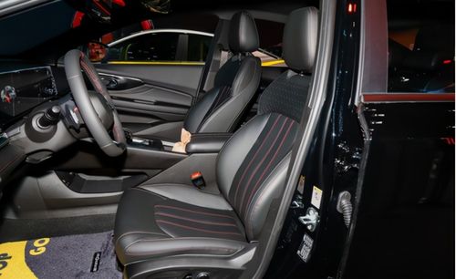 广汽传祺影豹内饰及配置大解密,直接指向年轻消费者