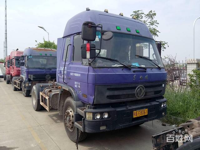 东风紫罗兰牵引车 国3