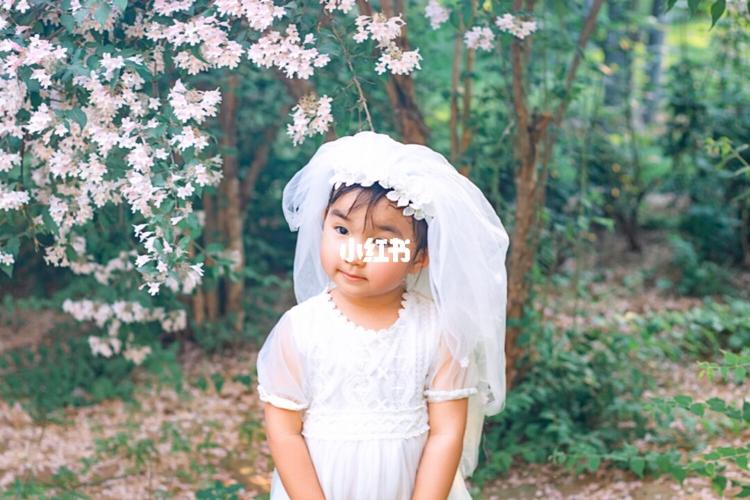 可爱的姑娘_拍照_踏青_春天去哪玩_宝宝睡姿大公开_萌娃_宝宝日常