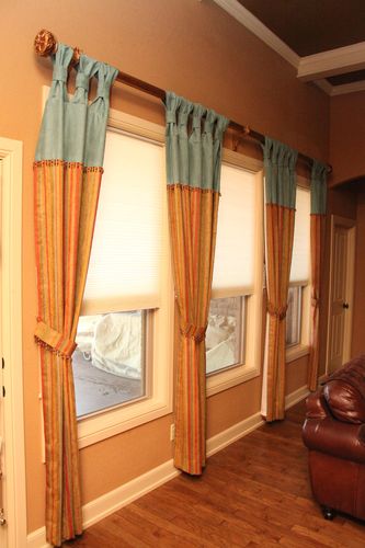 老式窗户窗帘效果图