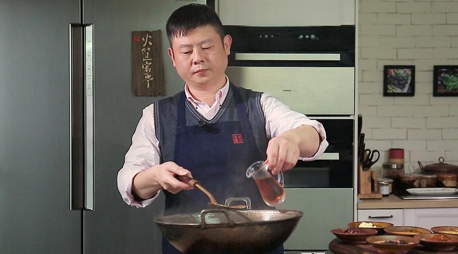 火哥的菜:四川名菜麻婆豆腐正宗做法,麻辣鲜香酥嫩烫