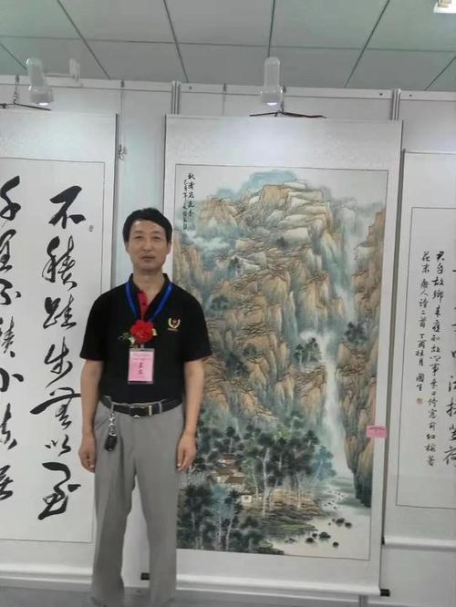 赵长锁,河北省任丘市人.