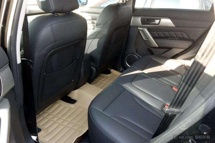 哈弗哈弗h2后排全景