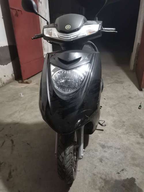 国三雅马哈凌鹰100