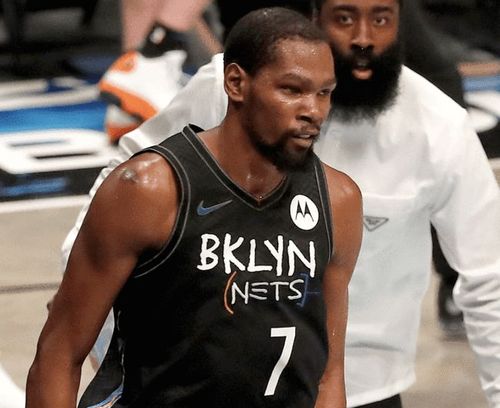  p>凯文·杜兰特(kevin durant),1988年9月29日出生于美国 a target="