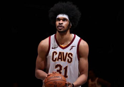 打出身价阿伦预计将获得年薪2000万美元合同