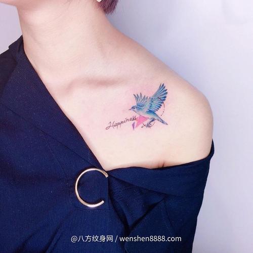 大丰市机车爱好者贝女生的锁骨彩色英文小鸟小清新纹身图案