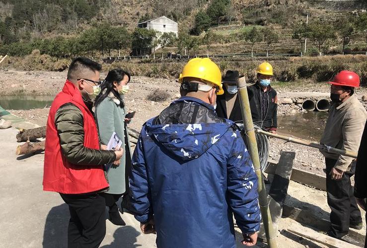 玉壶镇红色监工员助力复工复产