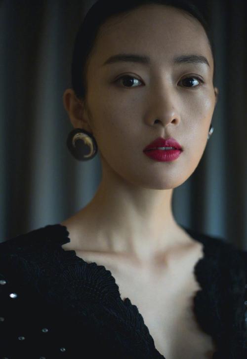 童瑶个人资料简介_写真图片_最新作品综艺资料_找歌谱