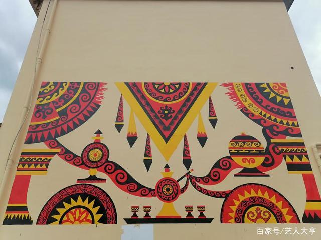 难得一见_最精美的彝族图腾壁画