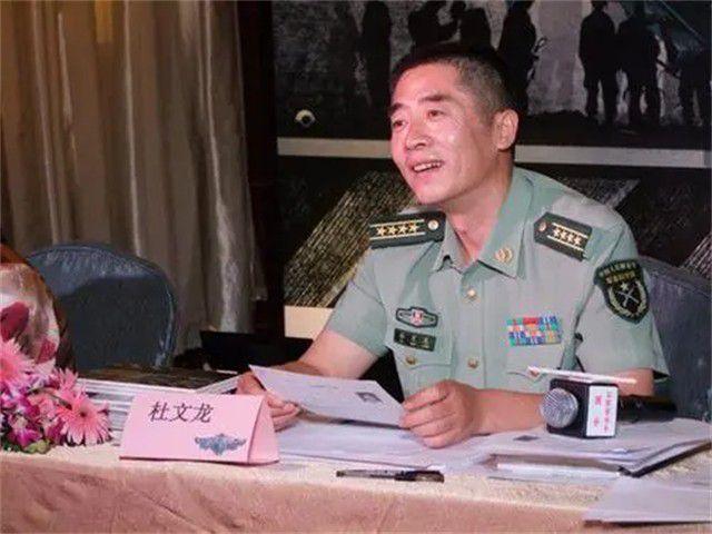 著名军事评论员张召忠李莉杜文龙和房兵谁更具专业水准