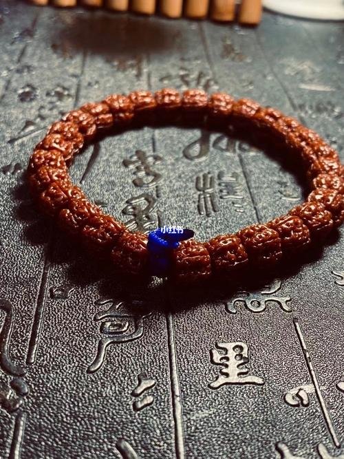 藏式麦穗盘龙金刚_牛筋_红包_肉感_玉化_时尚_配饰