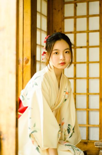 和服少女