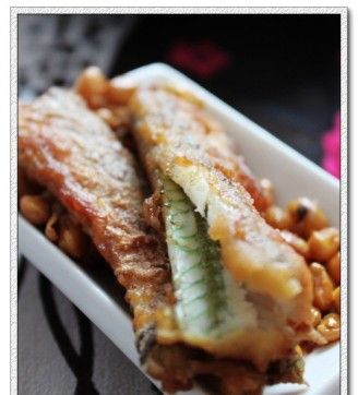 炸针亮鱼的做法【图解】_炸针亮鱼的家常做法_炸针亮鱼怎么做_美食吧