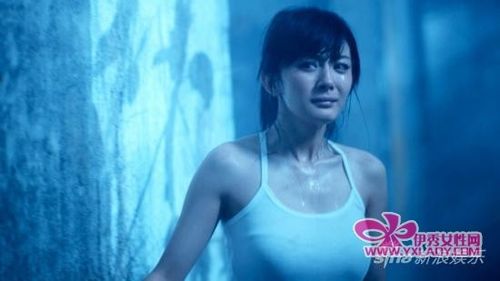 陈小春高调迪斯尼摆酒 婚后加盟《孤岛惊魂》