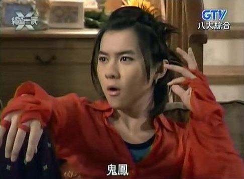 图解:还有唐禹哲在优秀一家这部年度旷世烂戏里面的造型.