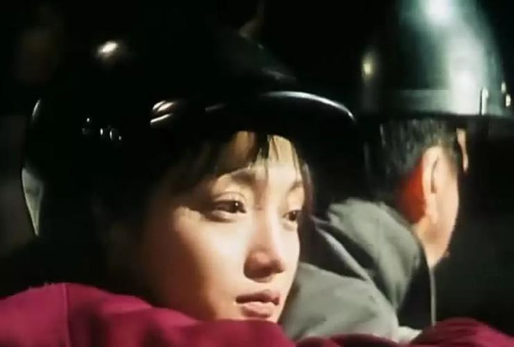 《苏州河》不幸恋上绑架犯,女生投河自尽:会变成美人鱼回来找你