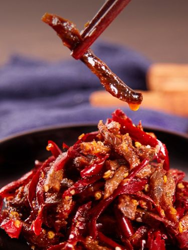 麻辣牛肉干四川特产成都零食香辣系列小吃自贡冷吃牛肉丝熟食真空