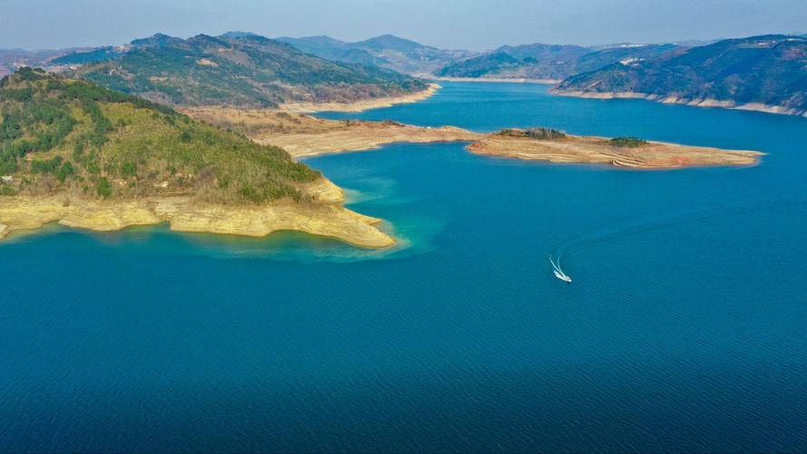 大海一样的支嘎阿鲁湖