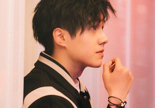 刘昊然-刘昊然个人资料及图片刘昊然简介年龄身高八卦