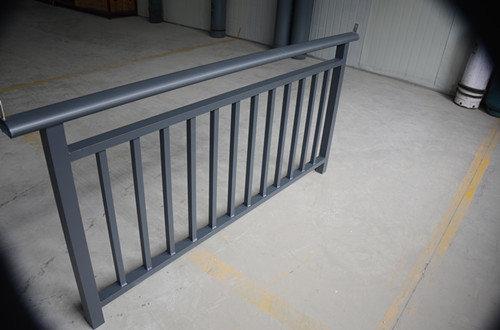 铝合金栏杆