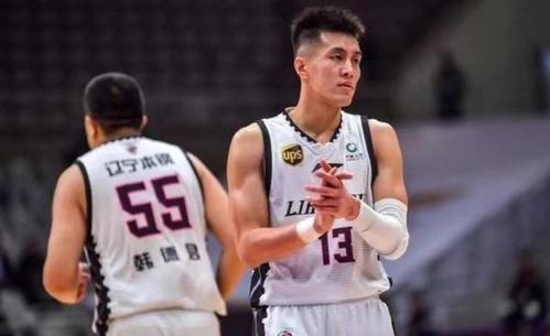 郭艾伦得分超越马布里,沈梓捷上演"火锅盛宴",辽宁大胜深圳