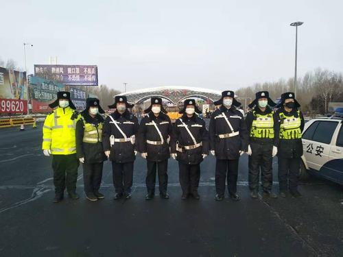 交警松北大队疫情期间"护送涉疫人员"工作纪实