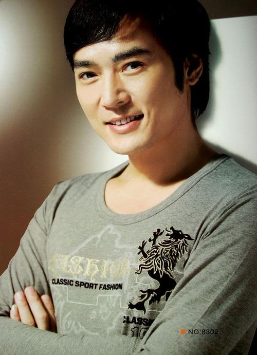 焦恩俊照片选集_看图_凤求凰吧_百度贴吧