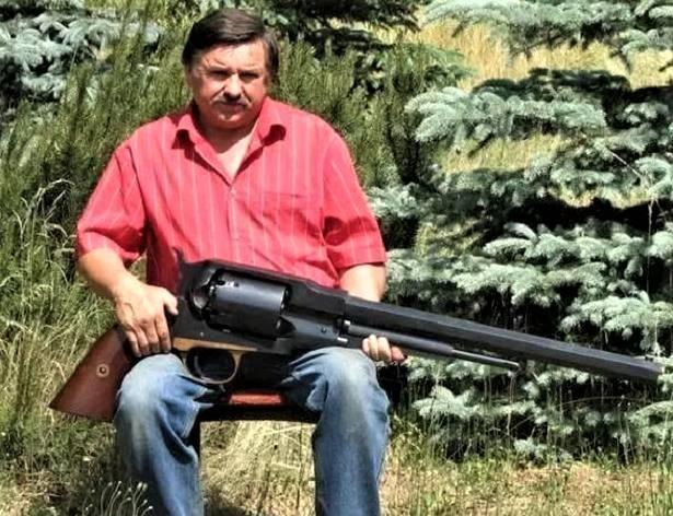 世界上最大的枪械,第3种最重,需要汽车来运输