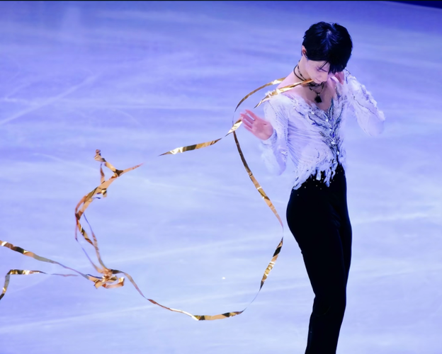 羽生结弦|幸得识卿桃花面,从此阡陌多暖春.