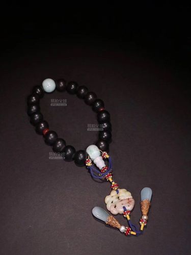 清代沉香十八子手持