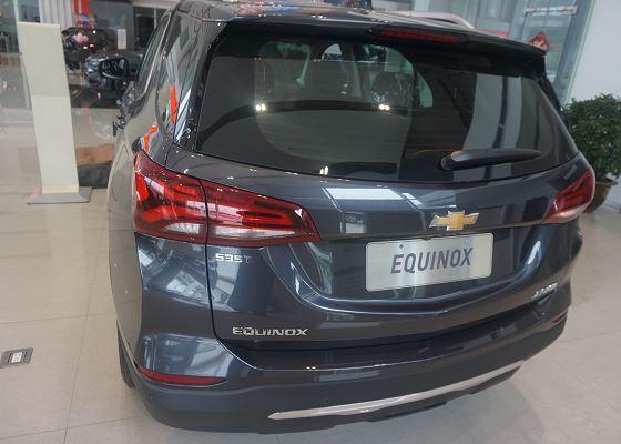 2021款雪佛兰探界者到店,外观肌肉感足,2.0t动力充沛