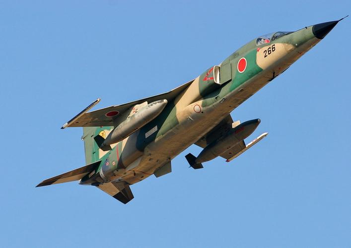 三菱,教练机,日本航空自卫队,美洲虎,美洲虎攻击机